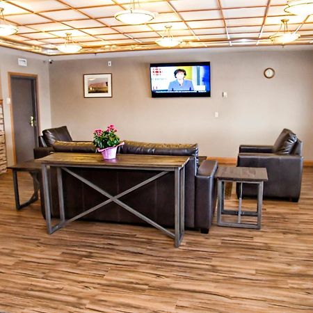 Lakeview Inns & Suites - Brandon Kamer foto