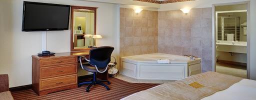 Lakeview Inns & Suites - Brandon Buitenkant foto