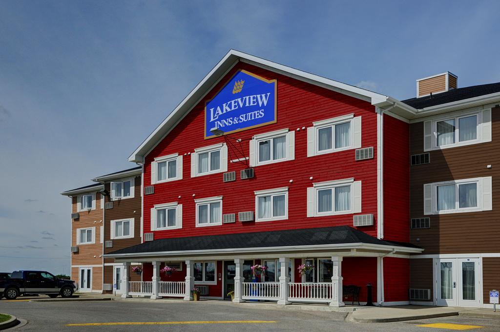 Lakeview Inns & Suites - Brandon Buitenkant foto