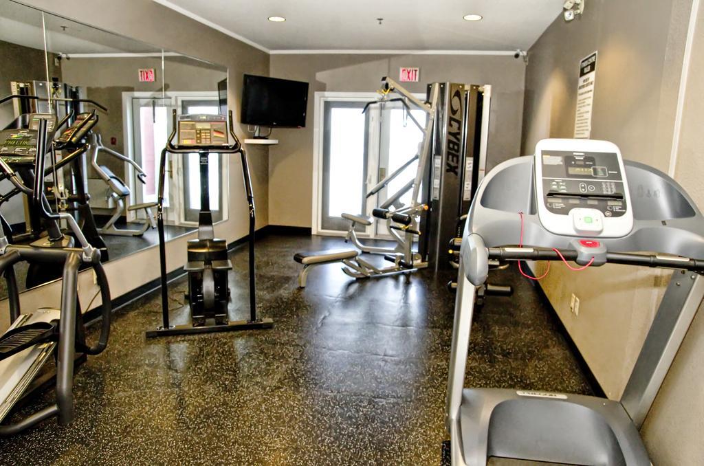 Lakeview Inns & Suites - Brandon Buitenkant foto